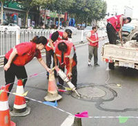 市區300余個“跳響”井蓋被修復，車輛經過不再敢“吱聲”